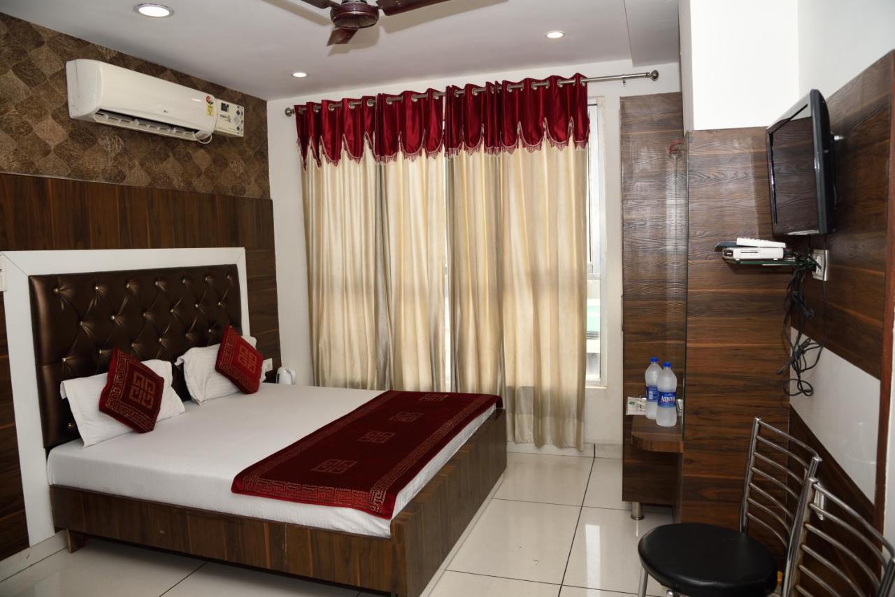 Hotel Robin Inn Amritsar Exterior foto